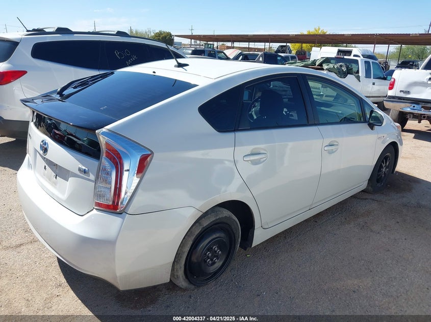 2014 TOYOTA PRIUS FOUR - JTDKN3DU7E0386397