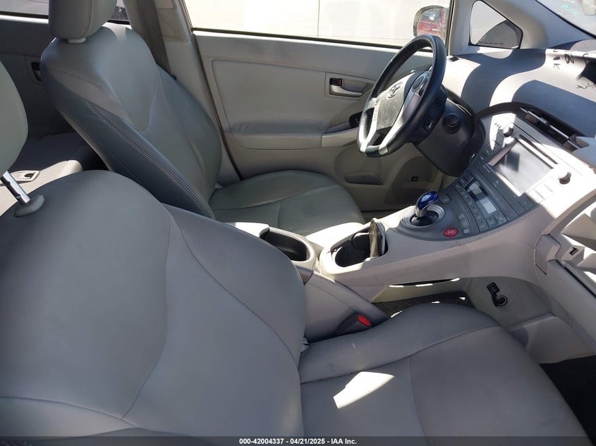 2014 TOYOTA PRIUS FOUR - JTDKN3DU7E0386397