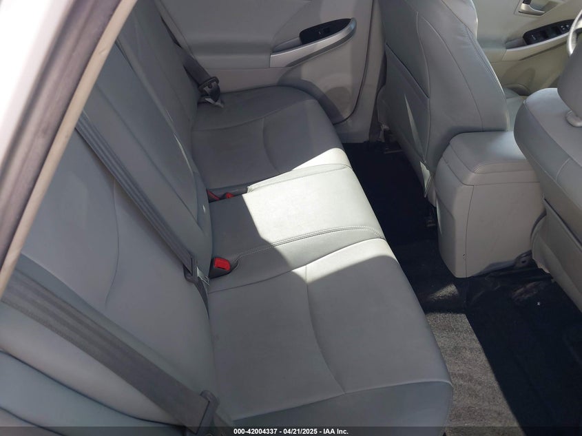 2014 TOYOTA PRIUS FOUR - JTDKN3DU7E0386397