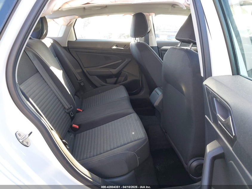 2024 VOLKSWAGEN JETTA VIN: 3VW5M7BU4RM098301