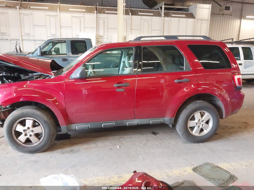 2011 FORD ESCAPE VIN: 1FMCU0DG3BKB80084