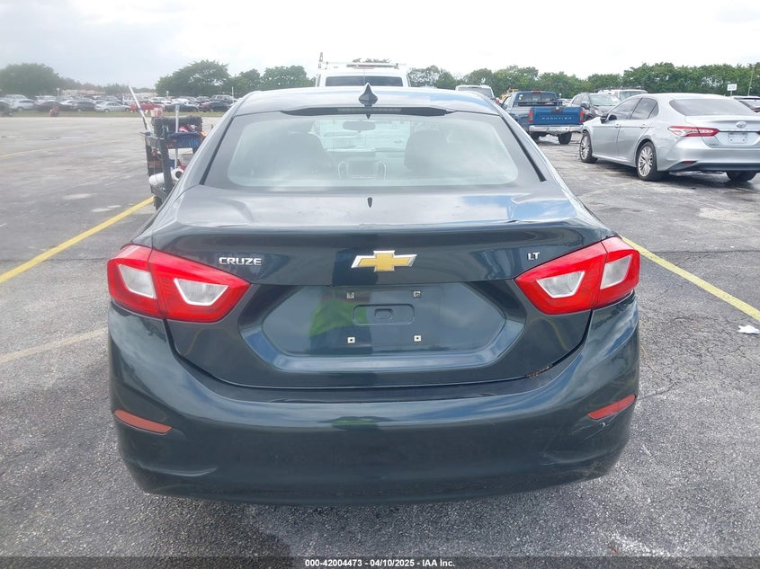 2017 CHEVROLET CRUZE VIN: 3G1BE5SM1HS566186