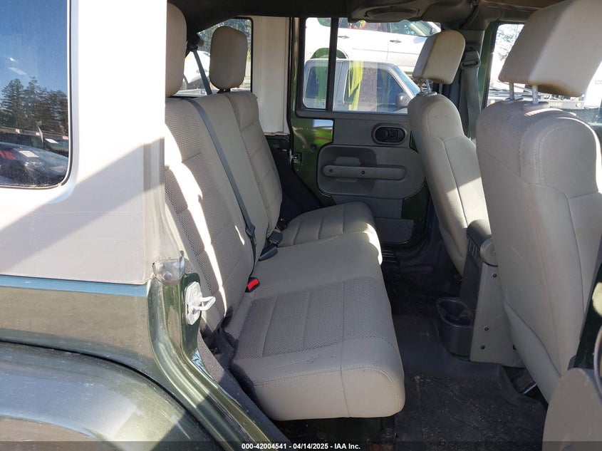 2007 JEEP WRANGLER / VIN: 1J8GA59137L191872