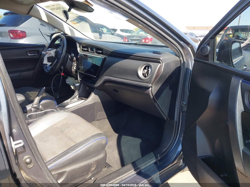 2019 TOYOTA COROLLA VIN: 2T1BURHE3KC207010
