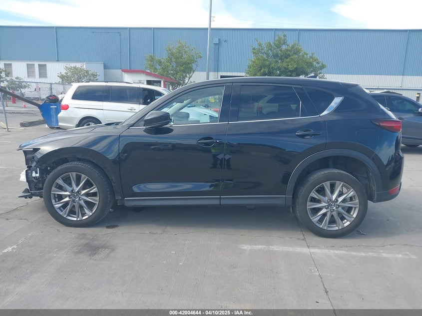 2021 MAZDA CX-5 VIN: JM3KFBDM4M1426197