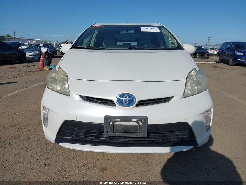 2013 TOYOTA PRIUS VIN: JTDKN3DU7D5646136
