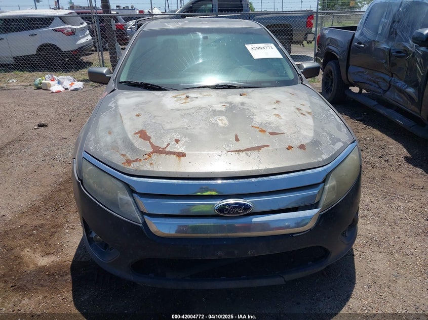 2010 FORD FUSION VIN: 3FAHP0HA0AR352188