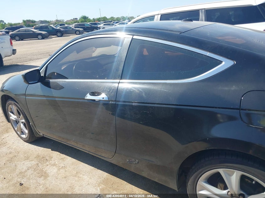 2012 HONDA ACCORD VIN: 1HGCS2B81CA000868
