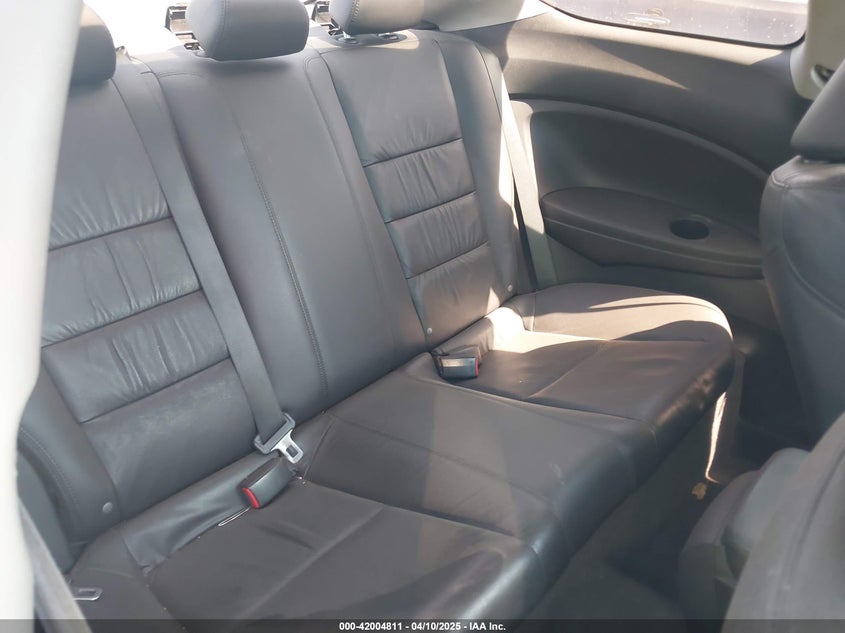 2012 HONDA ACCORD VIN: 1HGCS2B81CA000868