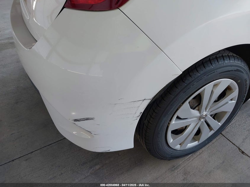 2018 NISSAN VERSA NOTE VIN: 3N1CE2CP0JL363134