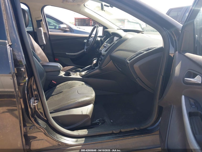 2013 FORD FOCUS SE - 1FADP3F25DL152406