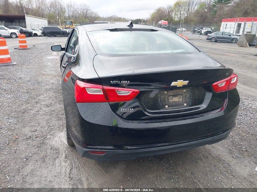 2018 CHEVROLET MALIBU LT - 1G1ZD5ST3JF128109