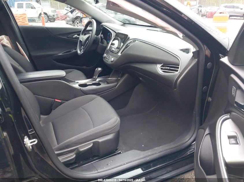 2018 CHEVROLET MALIBU LT - 1G1ZD5ST3JF128109