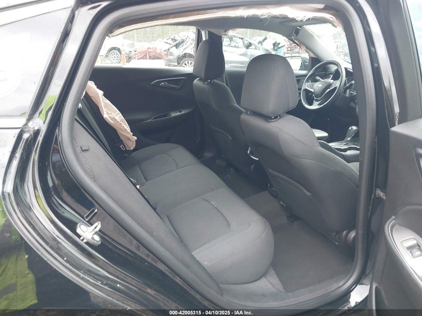 2018 CHEVROLET MALIBU LT - 1G1ZD5ST3JF128109