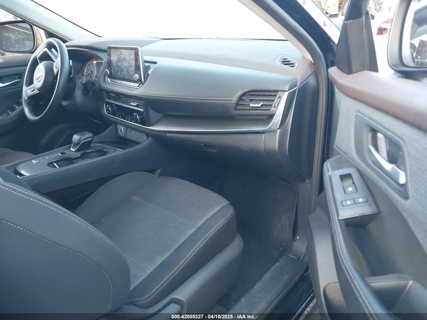 VIN 5N1BT3BA9PC791124 2023 NISSAN ROGUE SV FWD