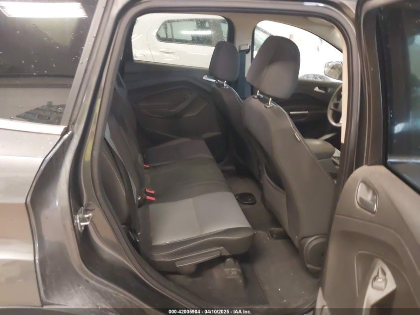 2017 FORD ESCAPE VIN: 1FMCU9G90HUC96633
