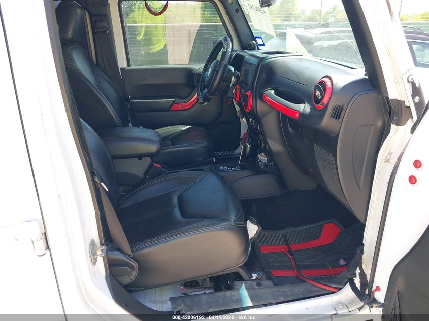 2013 JEEP WRANGLER UNLIMITED MOAB - 1C4HJWEG6DL567777