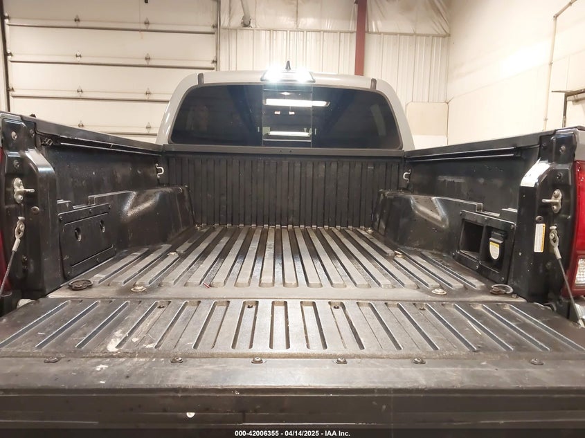 2019 TOYOTA TACOMA VIN: 3TMCZ5AN1KM232360