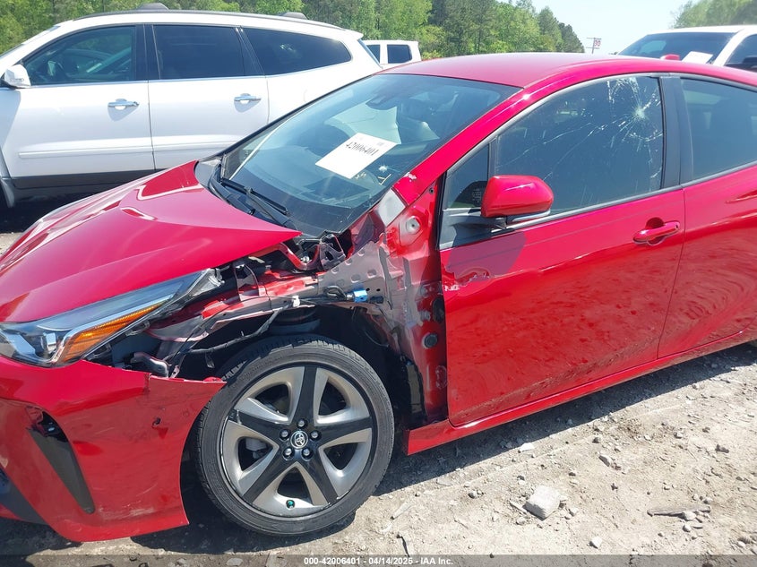 2021 TOYOTA PRIUS VIN: JTDKAMFU3M3138708