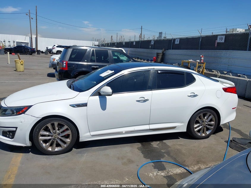 2015 KIA OPTIMA VIN: 5XXGR4A63FG470724