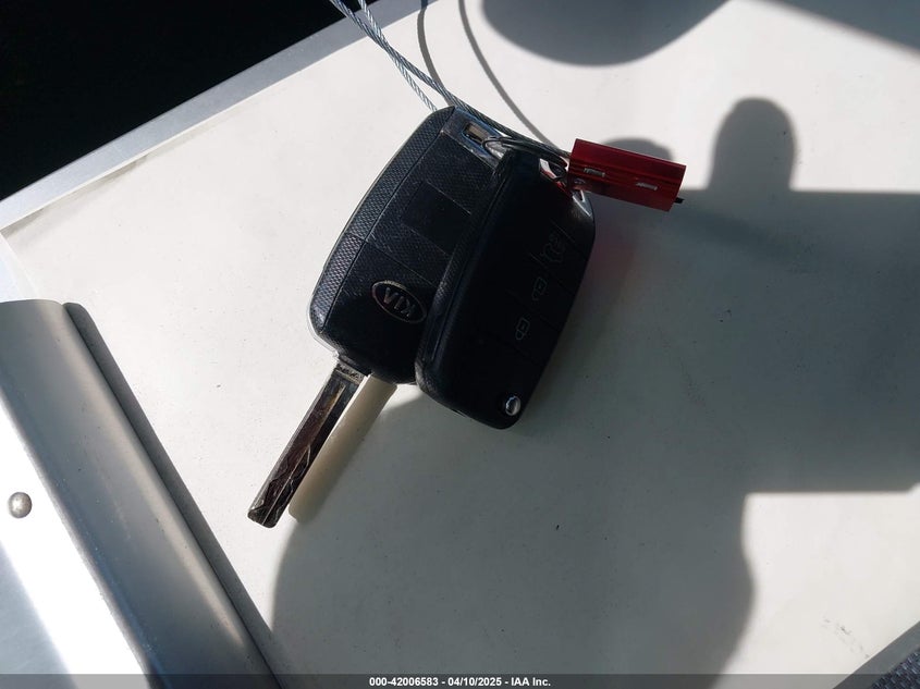 2016 KIA SPORTAGE LX - KNDPB3AC3G7858390