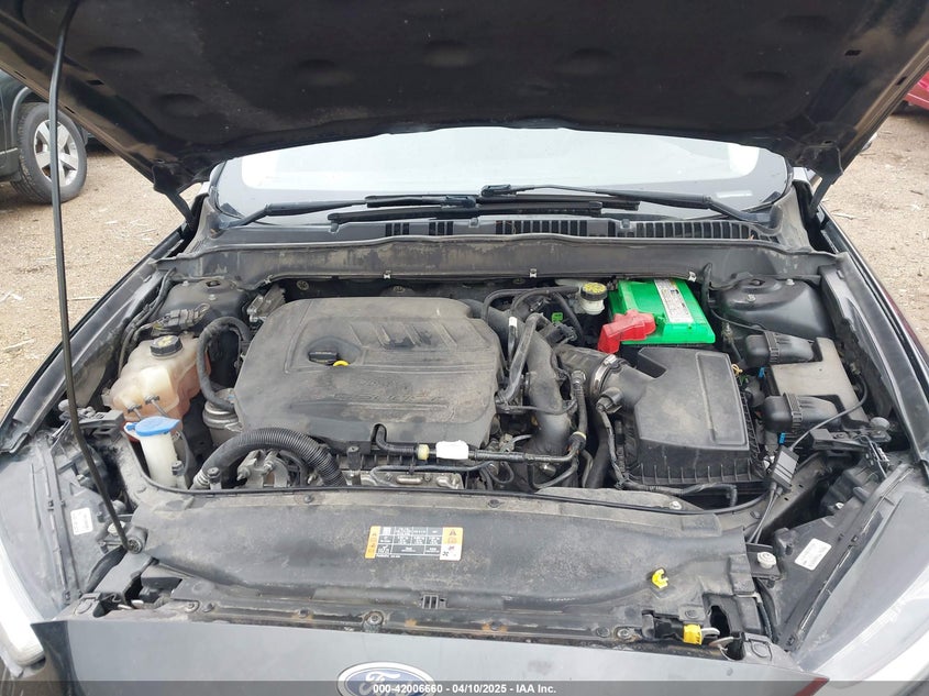 2015 FORD FUSION VIN: 3FA6P0HD8FR246015