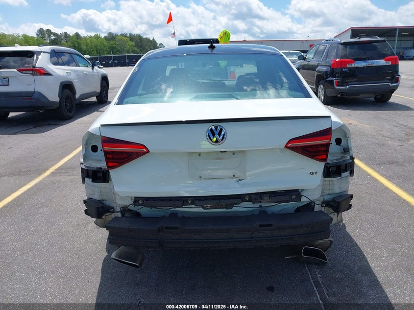 2018 VOLKSWAGEN PASSAT 3.6L V6 GT - 1VWJM7A36JC024603