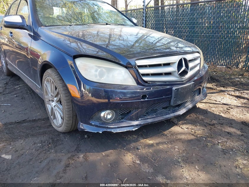 2009 MERCEDES-BENZ C 300 VIN: WDDGF54X19R074723