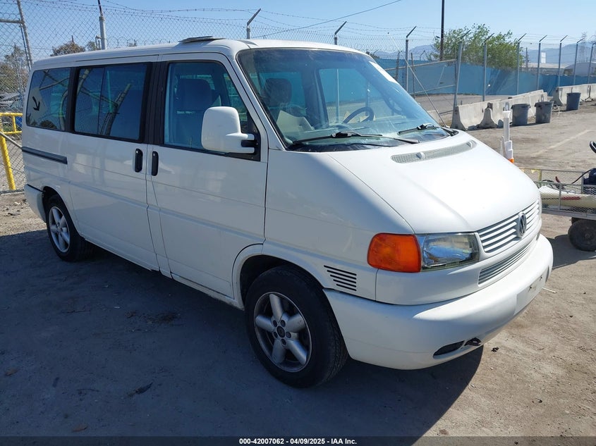 WV2KB47042H047408 VOLKSWAGEN EUROVAN Photo 1