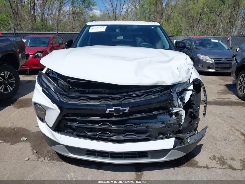 VIN 3GNKBCR40PS218122 2023 CHEVROLET BLAZER FWD 2LT