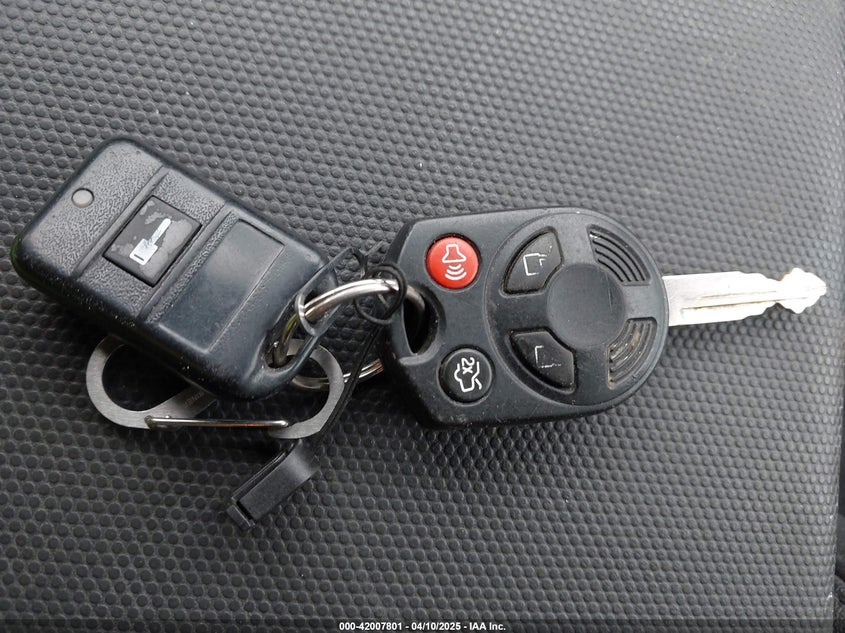 2011 FORD ESCAPE VIN: 1FMCU9EG6BKA51405