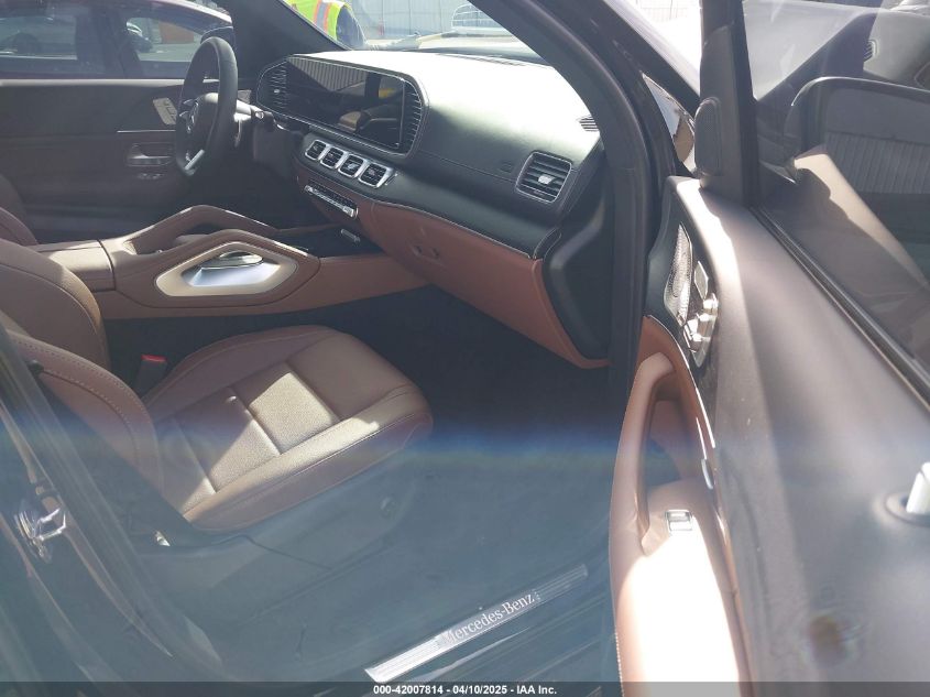 2025 Mercedes-Benz GLS-Class - 4JGFF5KE1SB342204