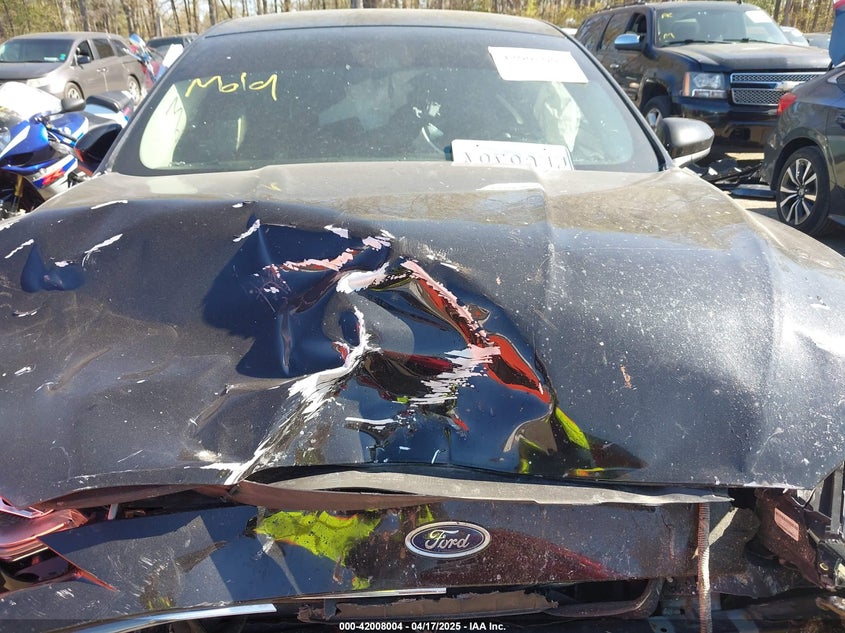 VIN 3FA6P0LU2KR240874 2019 FORD FUSION HYBRID SE