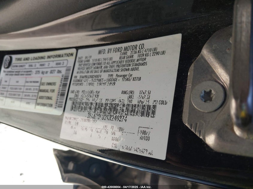 VIN 3FA6P0LU2KR240874 2019 FORD FUSION HYBRID SE
