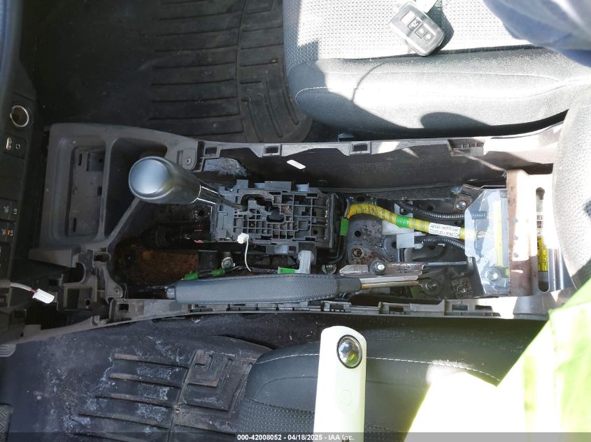 2018 Toyota Rav4 Xle VIN: 2T3RFREV8JW780311 Lot: 42008052