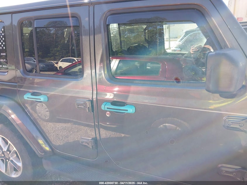 2018 JEEP WRANGLER UNLIMITED SAHARA 4X4 - 1C4HJXEN5JW261250