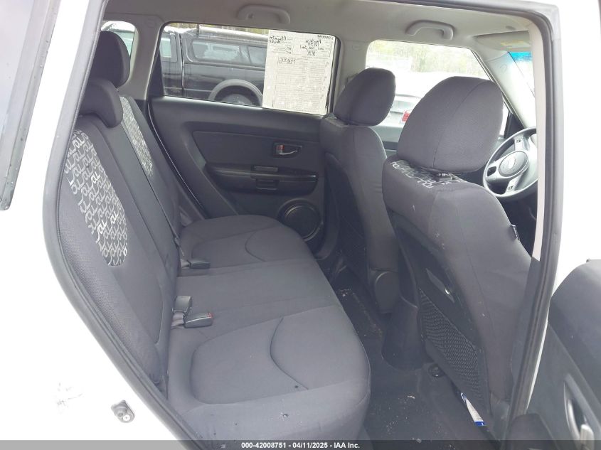 2011 Kia Soul + VIN: KNDJT2A21B7704953 Lot: 42008751