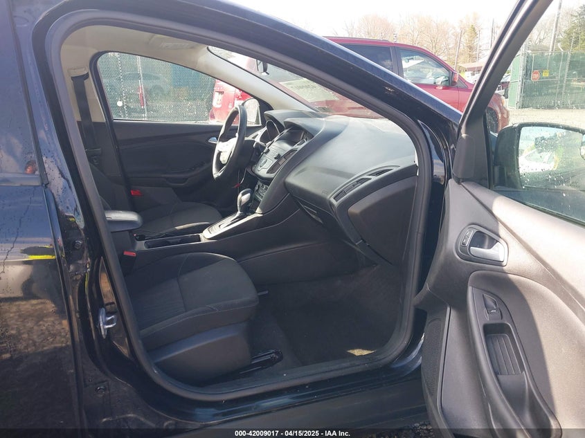 2018 FORD FOCUS VIN: 1FADP3FE9JL255818