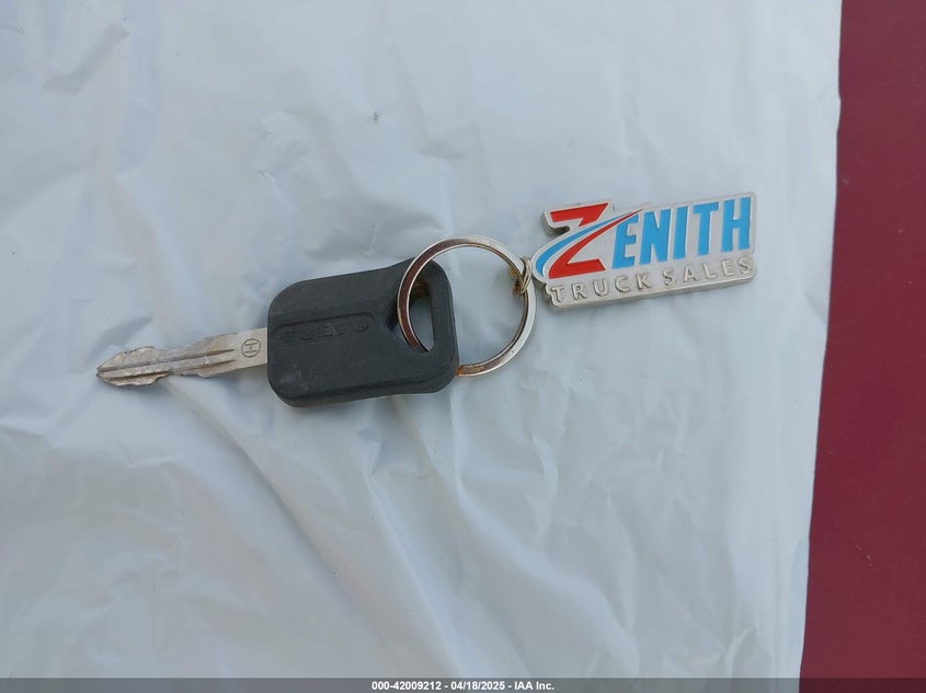 2024 Volvo Vnl VIN: 4V4NC9EH0RN637457 Lot: 42009212