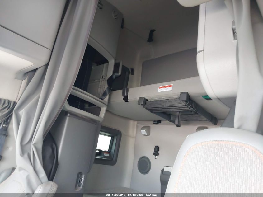 2024 Volvo Vnl VIN: 4V4NC9EH0RN637457 Lot: 42009212