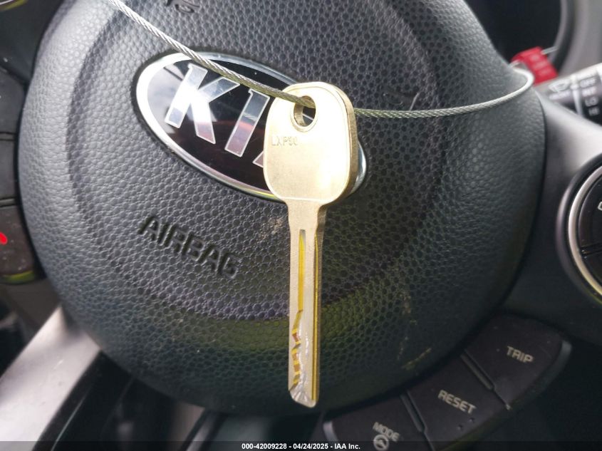 2015 Kia Soul + VIN: KNDJP3A56F7132174 Lot: 42009228