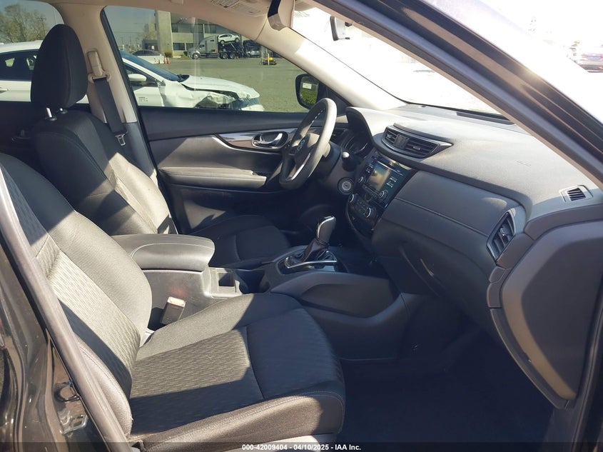 2017 NISSAN ROGUE S - KNMAT2MT5HP536344