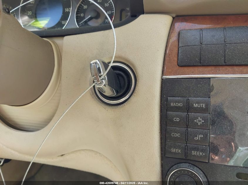 2006 Mercedes-Benz Clk 350 VIN: WDBTJ56J56F199770 Lot: 42009746