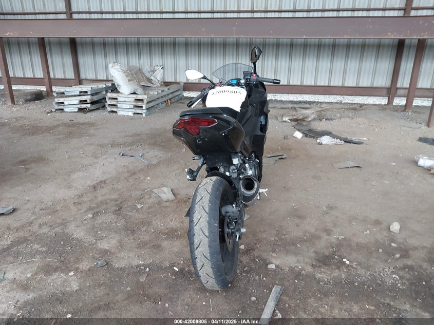 2024 KAWASAKI EX500 H - ML5EXGH12RDA21510