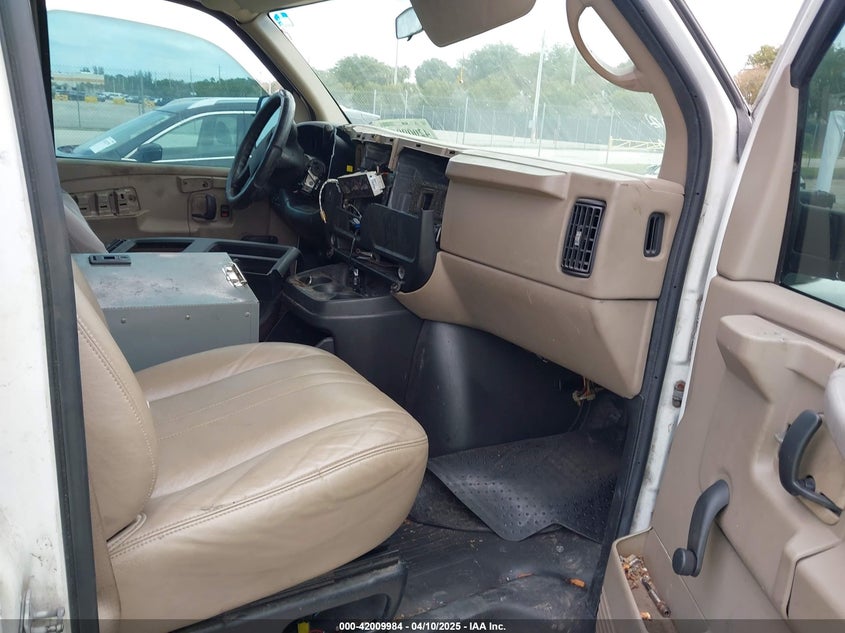 2007 CHEVROLET EXPRESS VIN: 1GCFG15X271253231