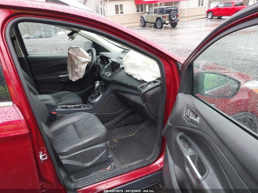 2013 FORD ESCAPE VIN: 1FMCU9J91DUA77795