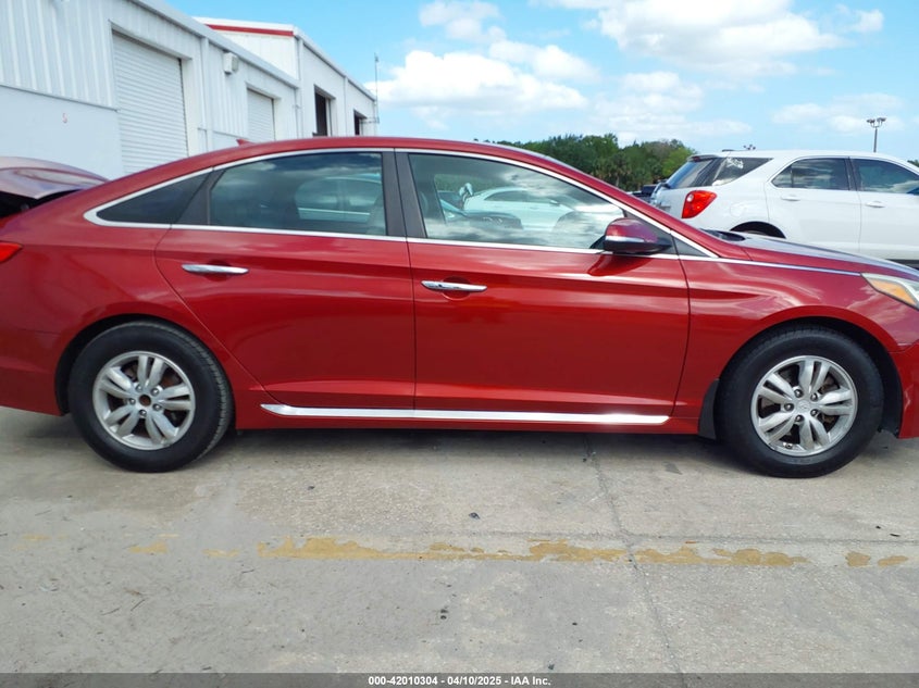 2015 HYUNDAI SONATA VIN: 5NPE34AF0FH059892