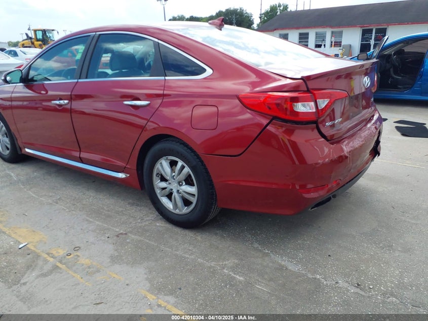 2015 HYUNDAI SONATA VIN: 5NPE34AF0FH059892