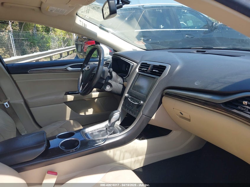 2014 FORD FUSION VIN: 3FA6P0HD2ER127312