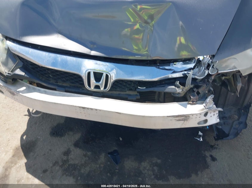 2009 HONDA CIVIC VIN: 2HGFA16589H325022